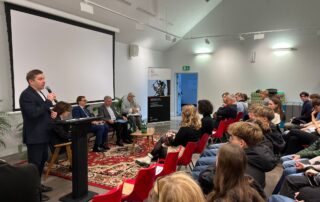 Migracje bez uprzedzeń – rozmowa o faktach i mitach w Muzeum Emigracji w Gdyni