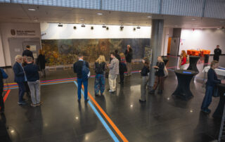 „DOBRY KLIMAT” — środowiska akademickie solidarne w budowaniu ekowspólności. Konferencja i wernisaż w Bibliotece Uniwersytetu Gdańskiego „DOBRY KLIMAT” — środowiska akademickie solidarne w budowaniu ekowspólności. Konferencja i wernisaż w Bibliotece Uniwersytetu Gdańskiego